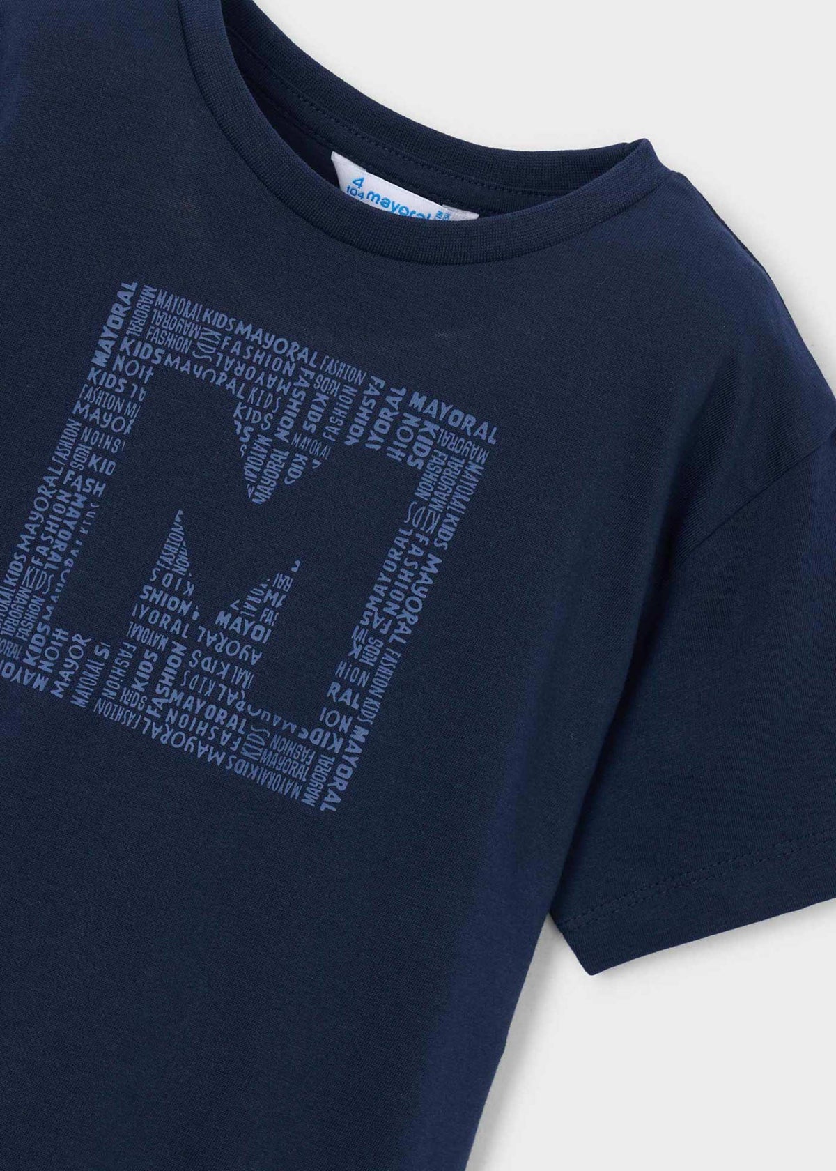 Jungen-T-Shirt mit Buchstaben-Print