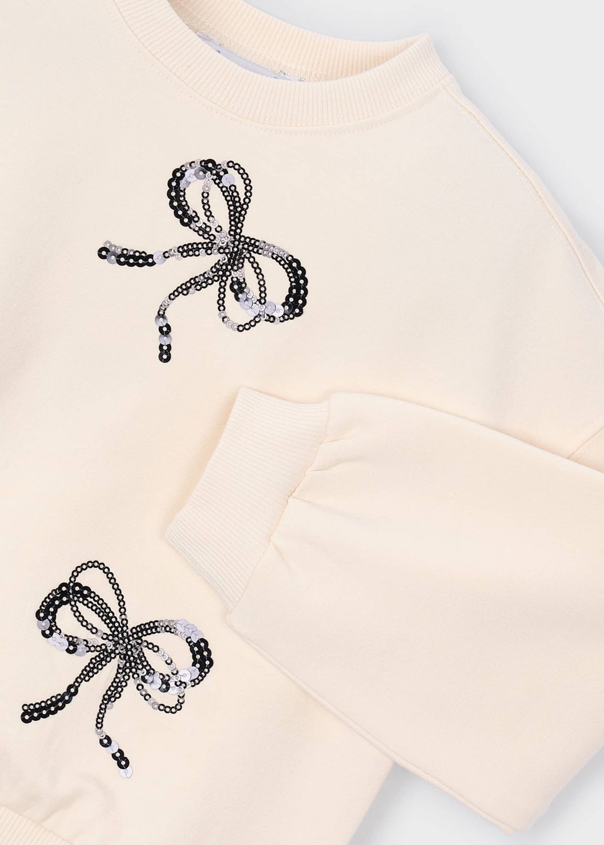 Embroidered girls' sweatshirt