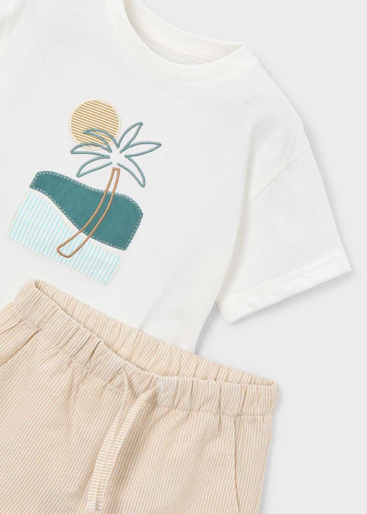 Embroidered set with Bermuda Shorts boy