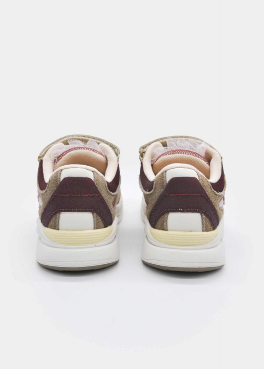 Mädchen-Turnschuhe mit Blumenmuster