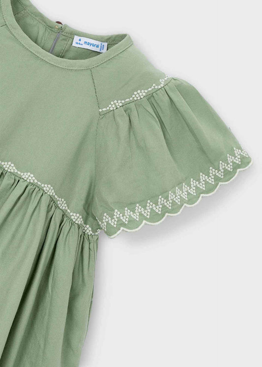 Girl's dress with embroidered details