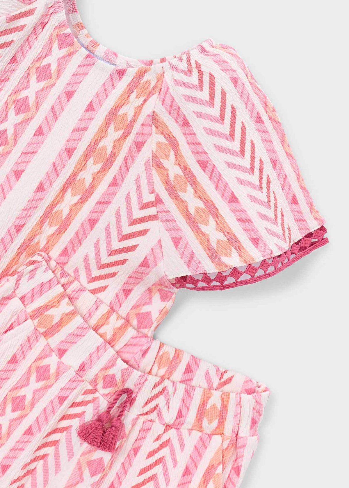 Set aus bedrucktem T-Shirt und Hose für Mädchen