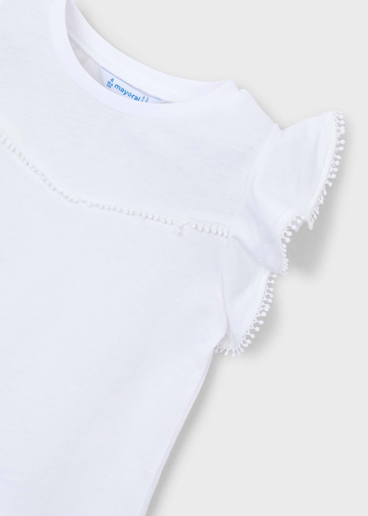 Ruffled t-shirt girl