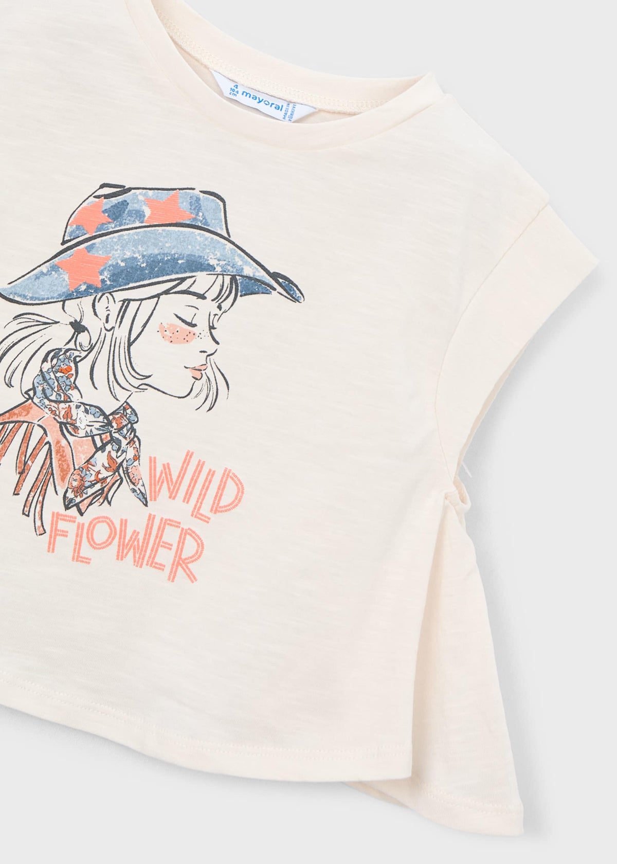 T-shirt girl