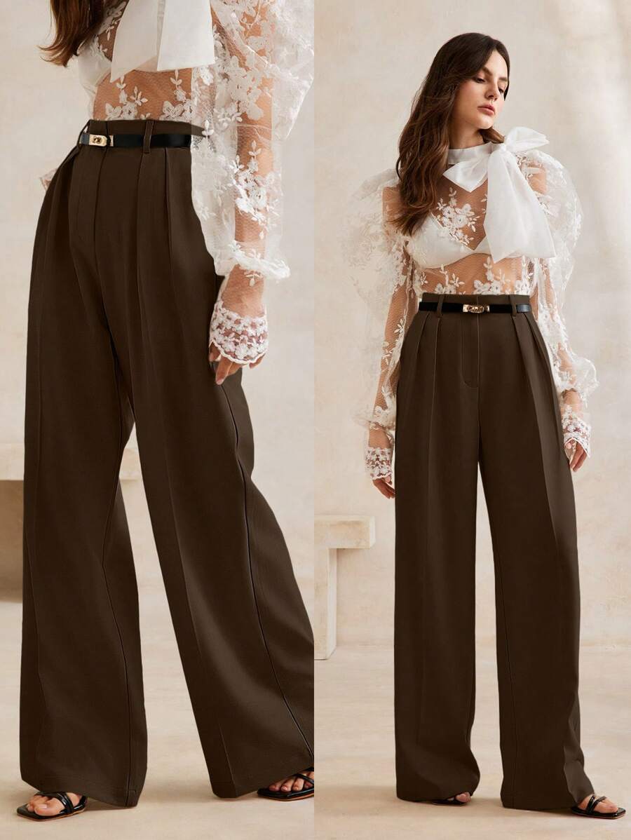 Moderne, stilvolle und schlichte Damen-Anzughose mit weitem Bein