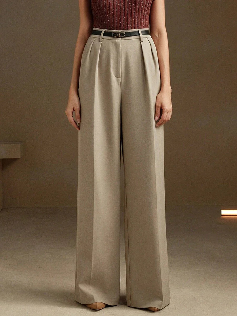 Moderne, stilvolle und schlichte Damen-Anzughose mit weitem Bein