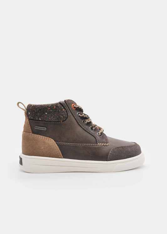 Jungenschuhe