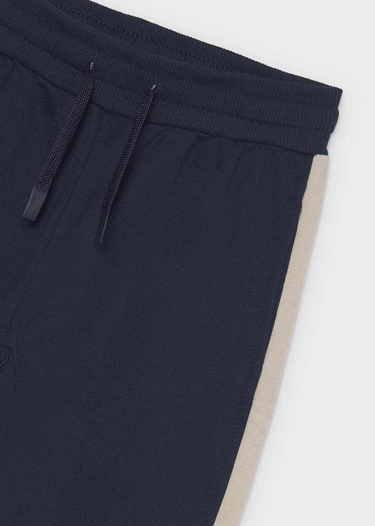 Boy tracksuit 2 contrast bottoms