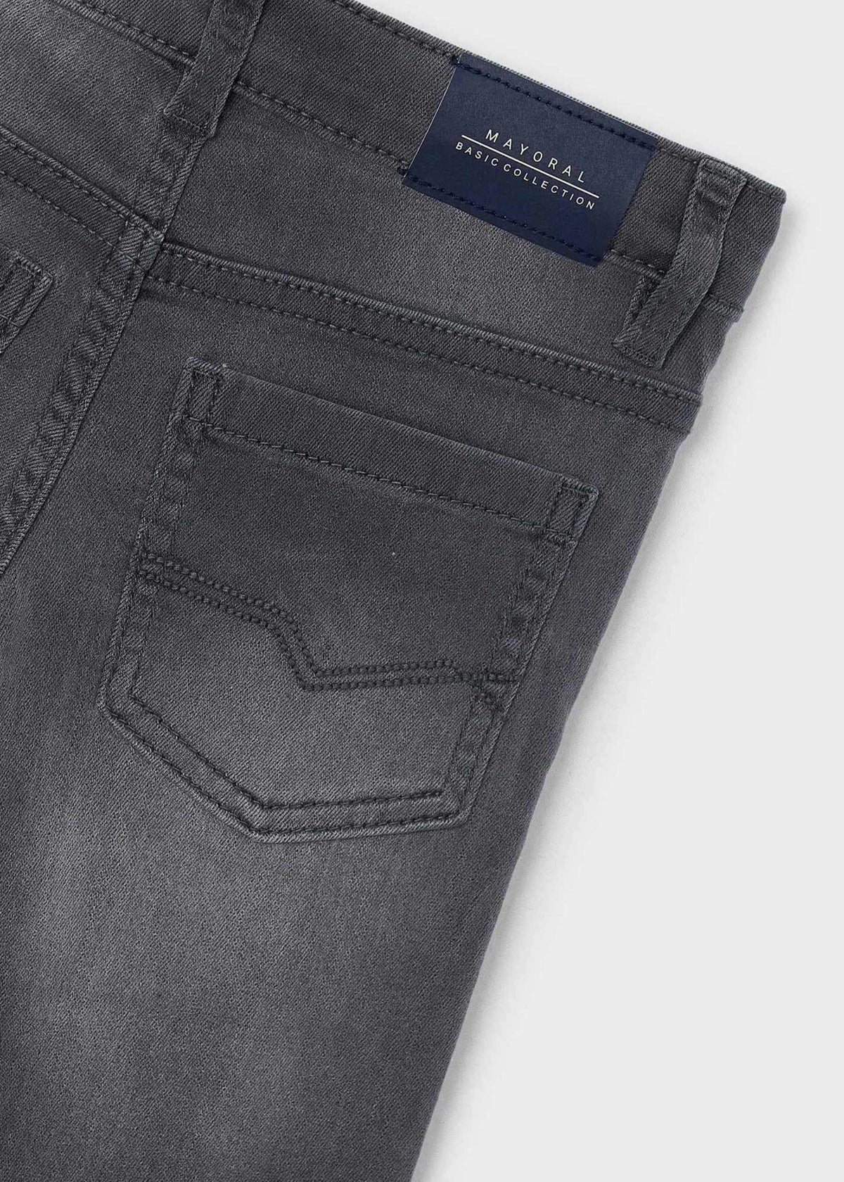 Schmale Jeans für Jungen