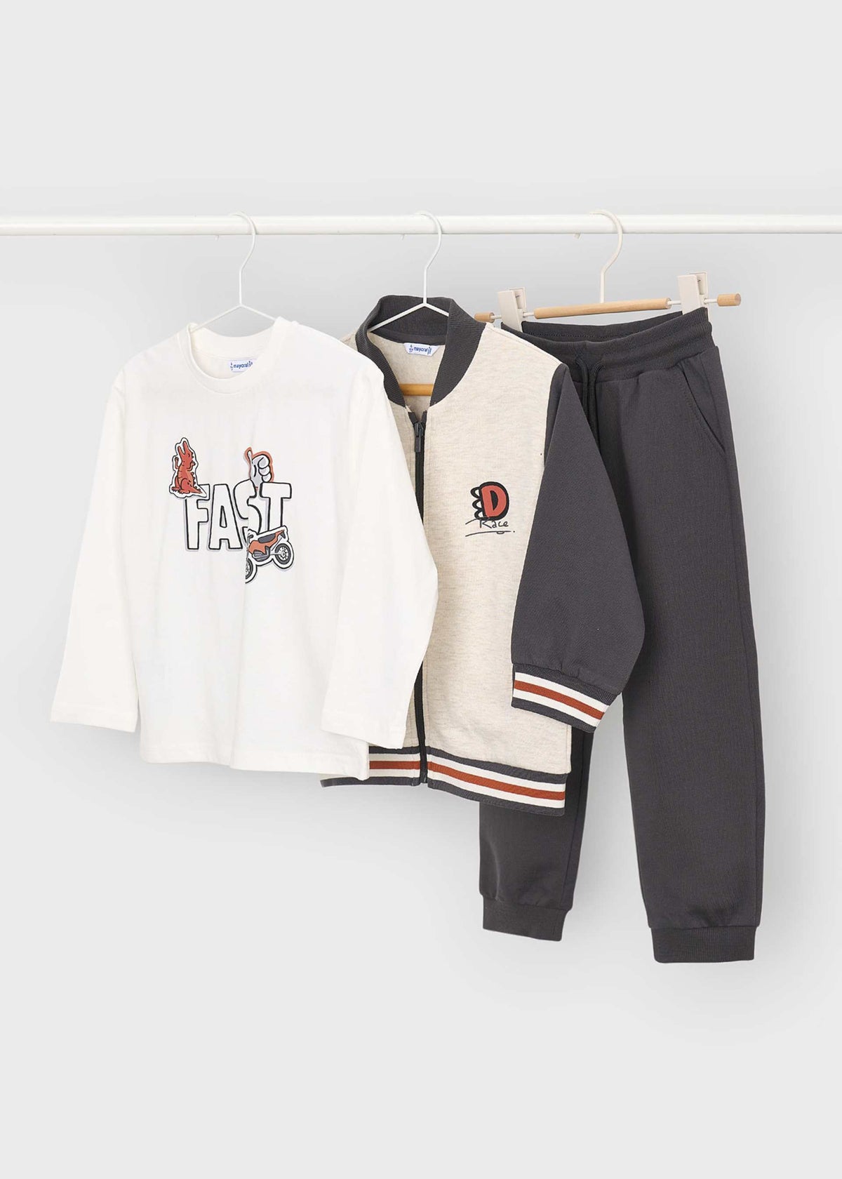 Boys' tracksuit with bomber jacket