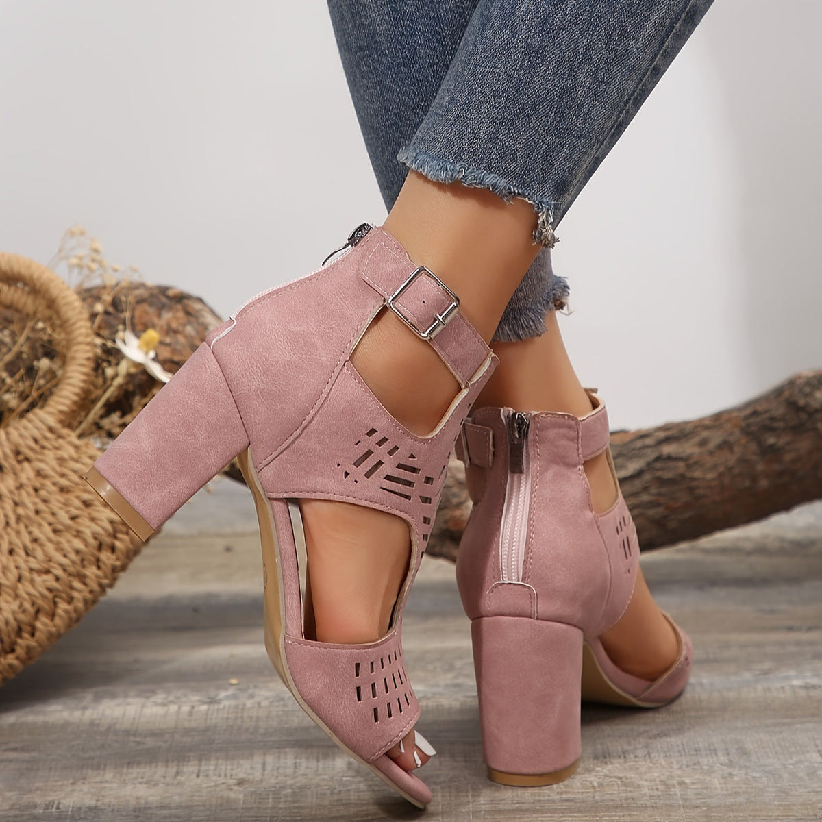 🔥Letzte Tagesaktion 50 % RABATT - Retro-Sandalen mit gestapeltem Absatz und orthopädischem Fußbett für Damen