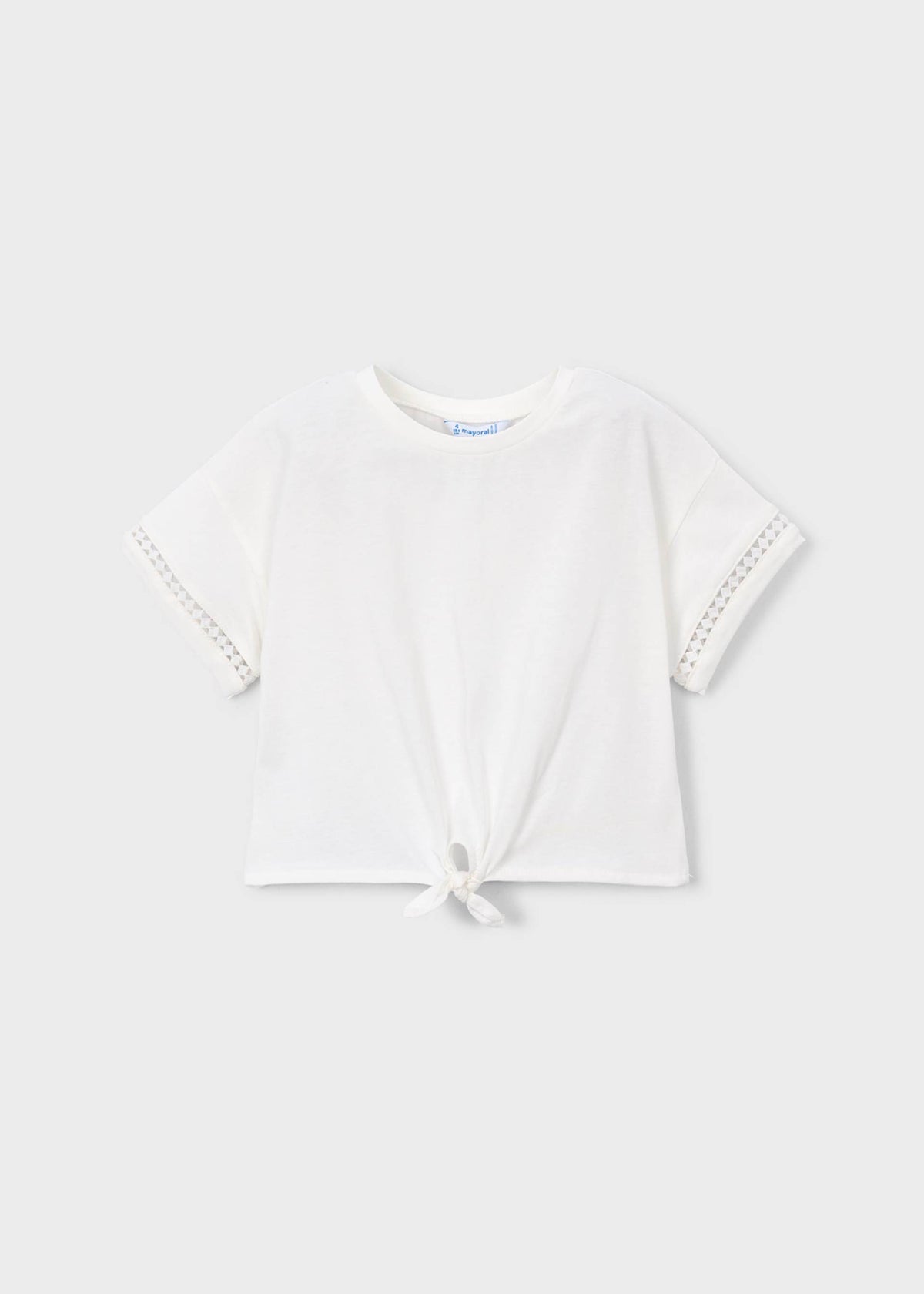 Girl's knotted T-shirt