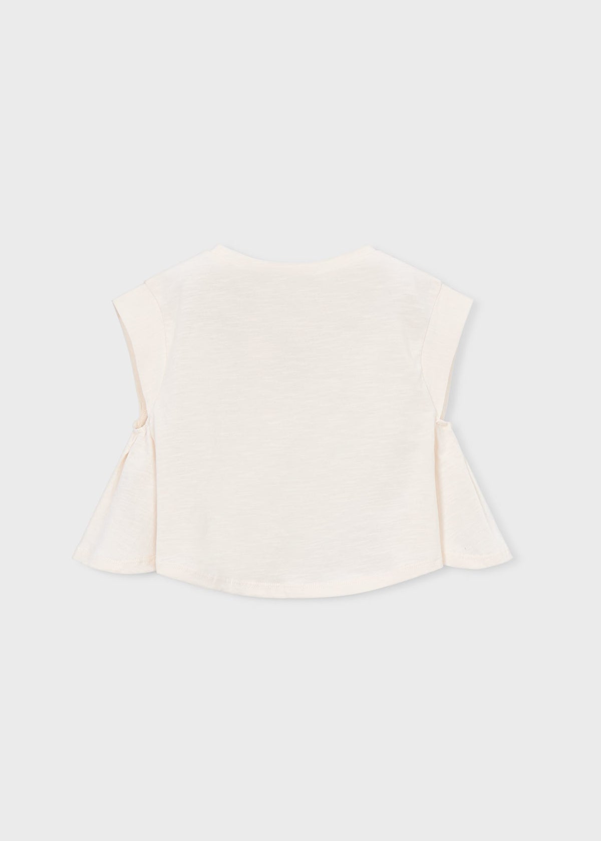 T-shirt girl