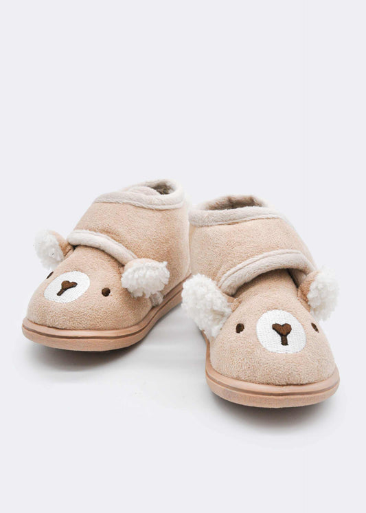 Turnschuhjunge